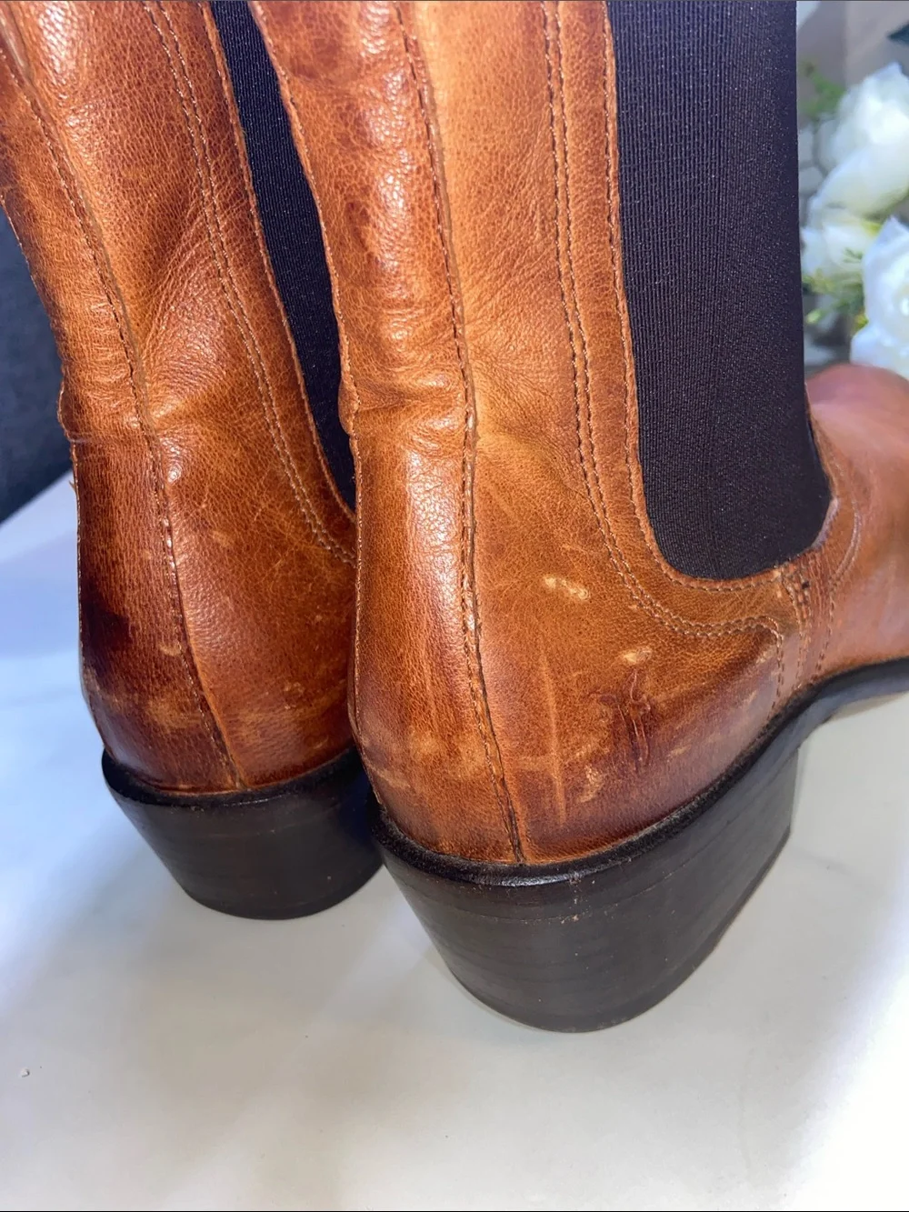 FRYE Men's Brown Leather Chelsea-Style Chukka Boots Size 8.5 or Women’s 10 appro